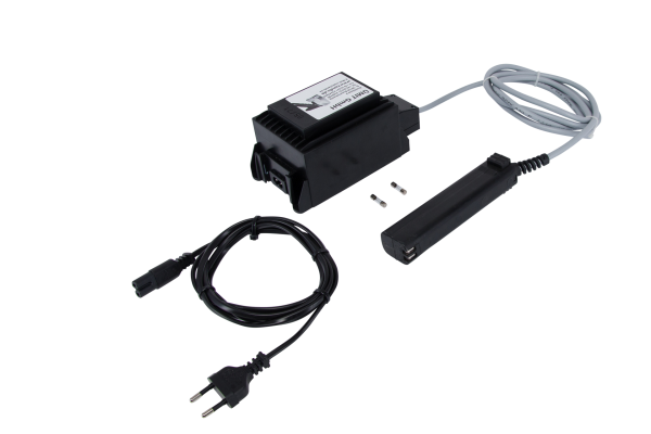 Tandir Tischnetzteil 15 VDC 6A (mit Kabel u. Adapter)